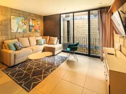 Deluxe Single Apartment with Patio - 204