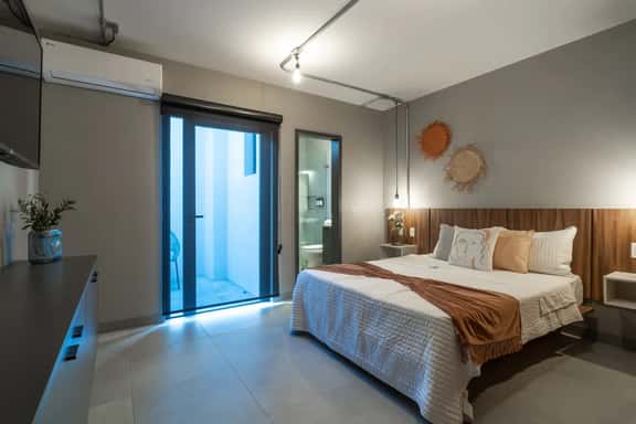 Stylish, Private Flat with Patio | 1 BD | Tribu San Martin (103) - Image 1