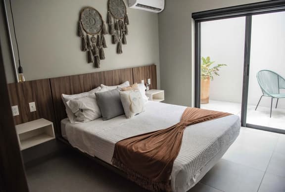 Cozy, First Floor Apartment  with Patio | 1 BD | Tribu San Martín (102)
